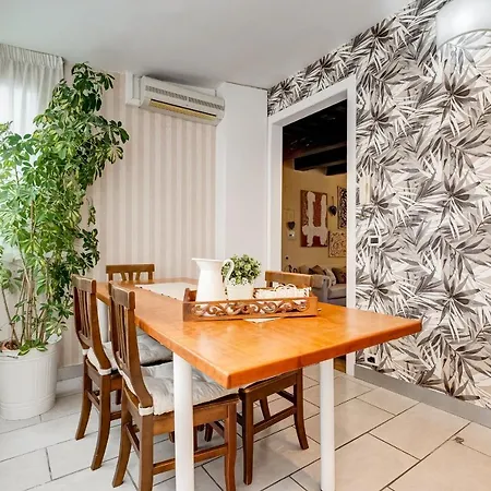 Piazza Di Spagna Fantastic Apartamento Roma